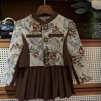 Комплект для девочек 2023 года, пальто в цветочек с плиссированной юбкой, осенне-зимний новый стиль